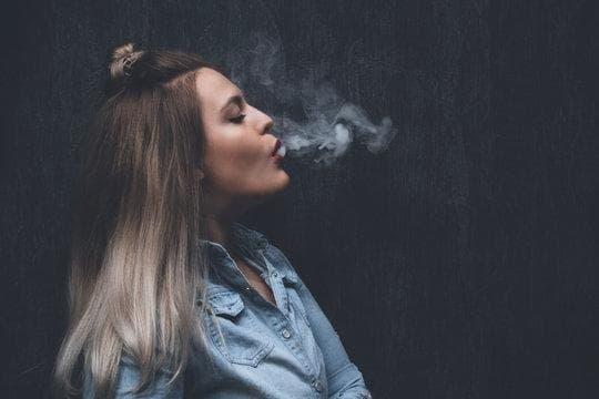 Optimize jednostavne e-cigarete performance using micro air pressure sensor for electronic cigarette for smoother draws and longer battery life