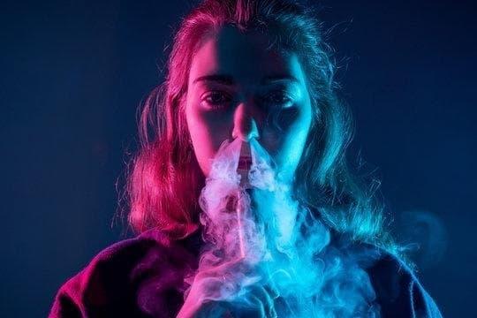 IBvape E-cigarete review and smart ways to reduce electronic cigarette liquid price for savvy vapers