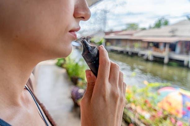 E-Cigi safety alert E-Cigi e cigarette blows up in guys mouth incident raises urgent questions