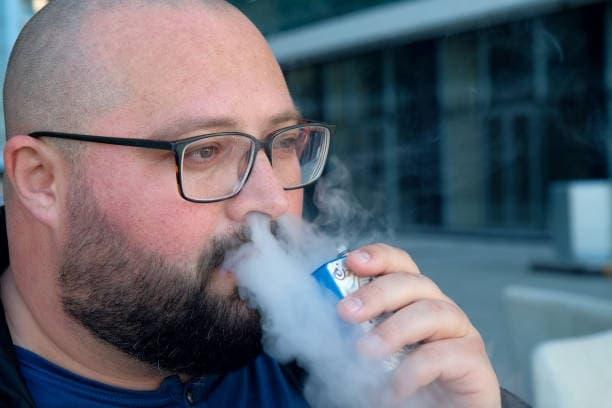 vape myths and facts — most e-cigarettes contain only water and flavoring. What every vape user should know